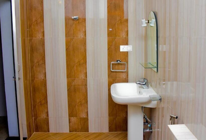 بنسيون Grand Hyatt Villa Negombo