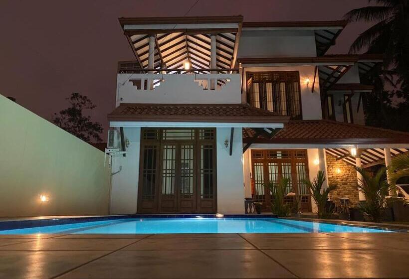 بنسيون Grand Hyatt Villa Negombo