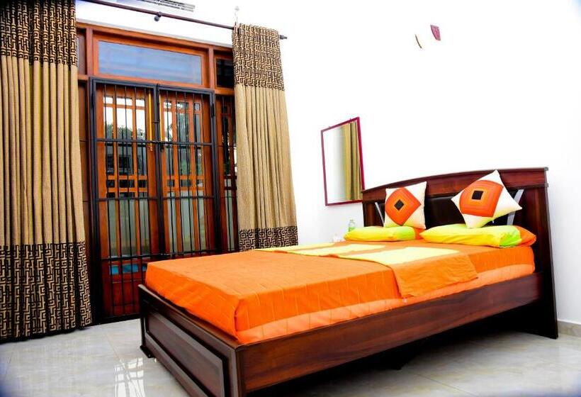 بنسيون Grand Hyatt Villa Negombo