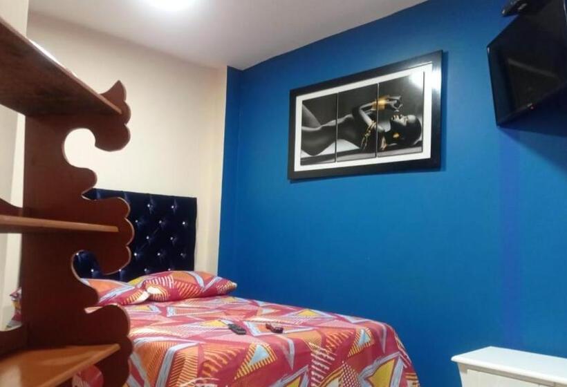 פנסיון Hostal Avanza