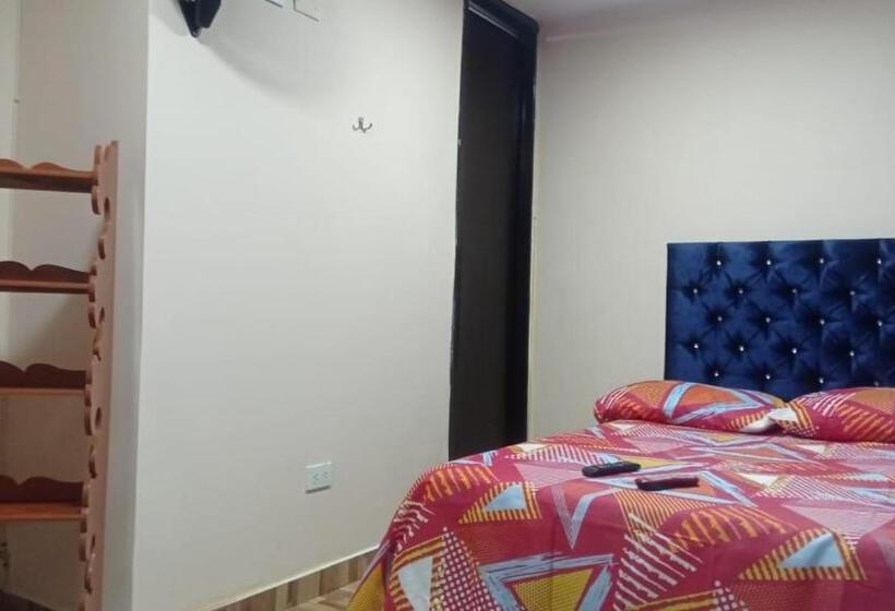 פנסיון Hostal Avanza