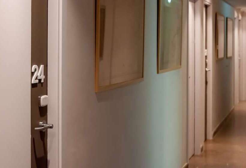 پانسیون Hostal Es Niu De Tamariu