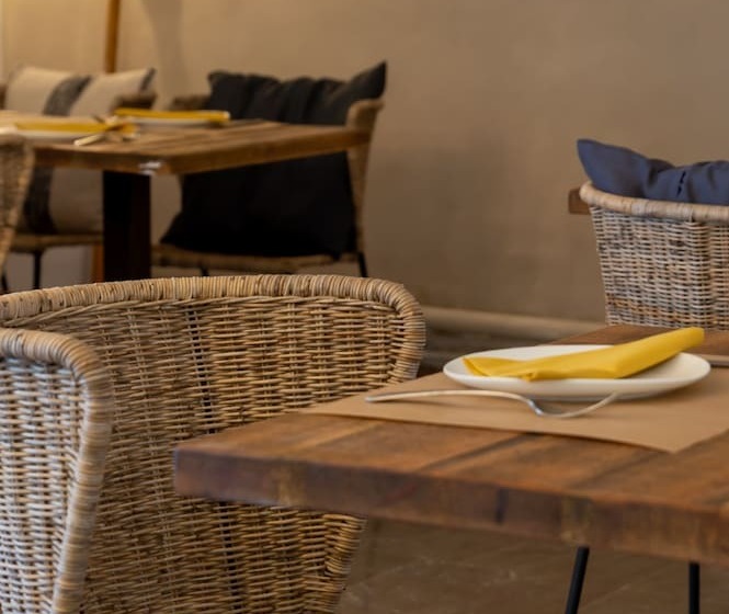 پانسیون Hostal Es Niu De Tamariu