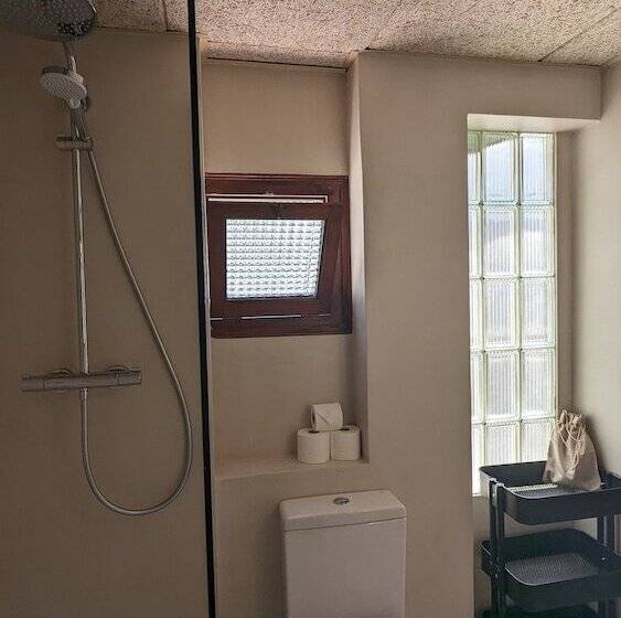 پانسیون Hostal Es Niu De Tamariu