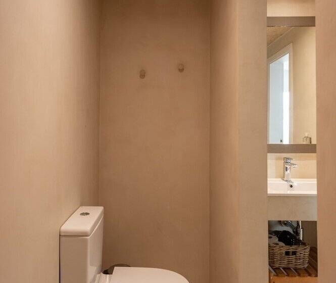 پانسیون Hostal Es Niu De Tamariu