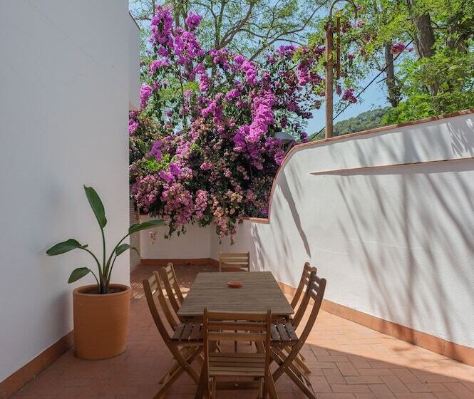 پانسیون Hostal Es Niu De Tamariu