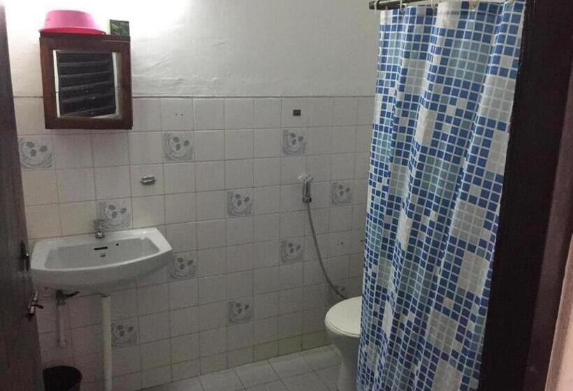 פנסיון Silver Sands