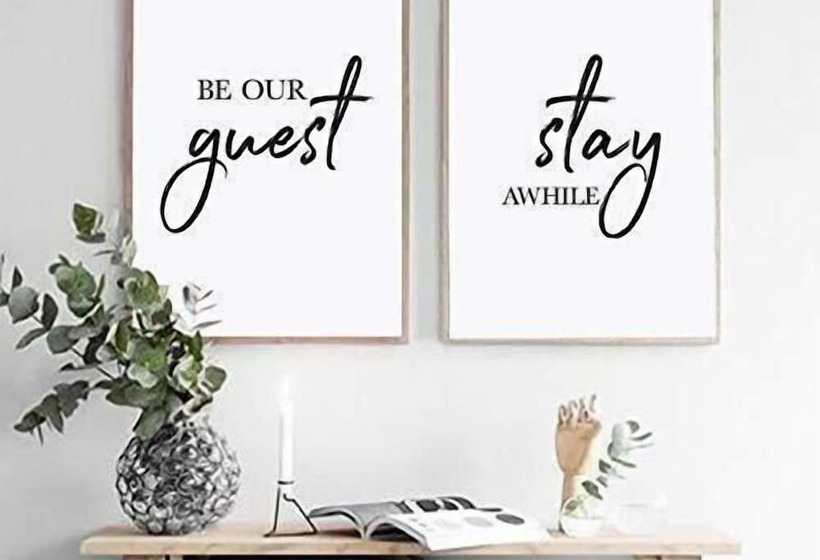 Пансион Stansted Airport Guest Rooms