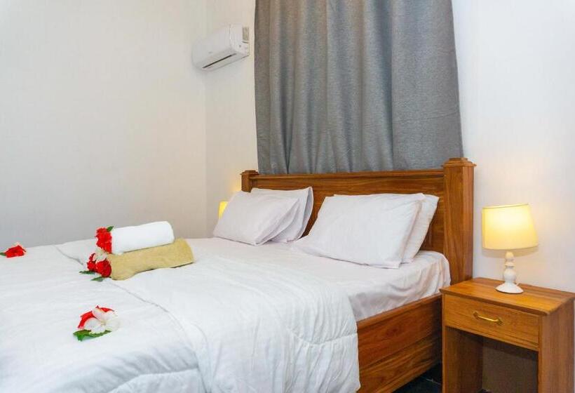 ペンション Tamu House Pajé Beach