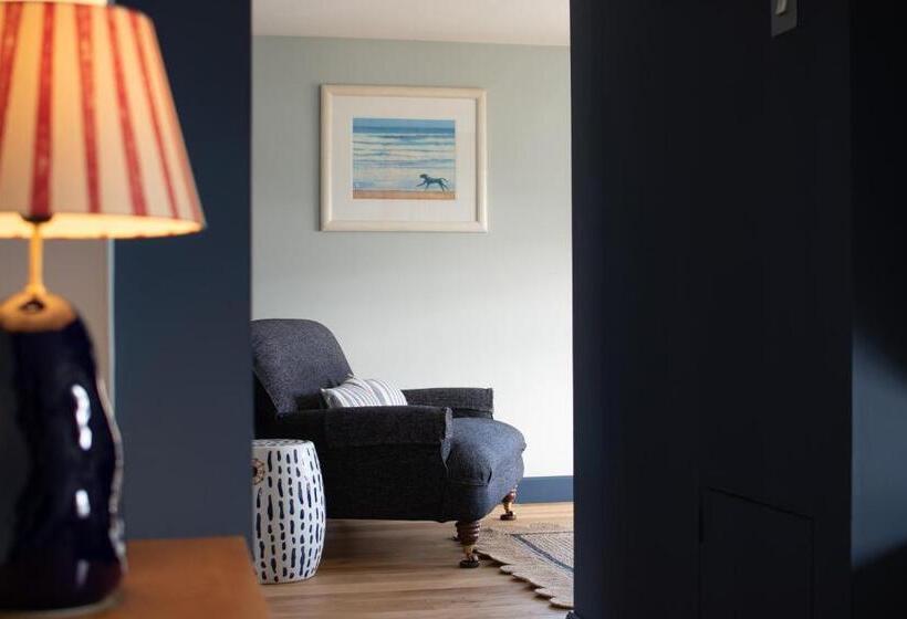 ペンション The Albannach