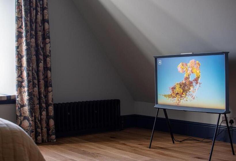 ペンション The Albannach