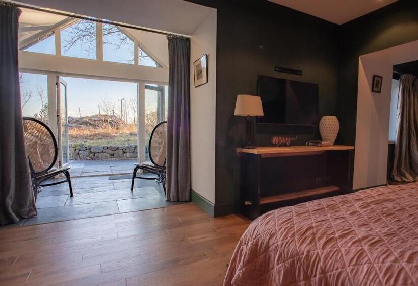 ペンション The Albannach