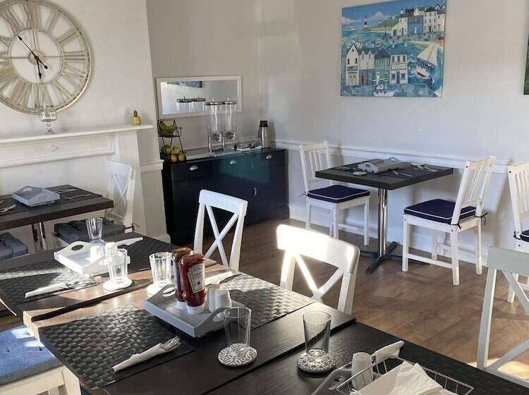 ペンション The Roxburgh Guest Accommodation