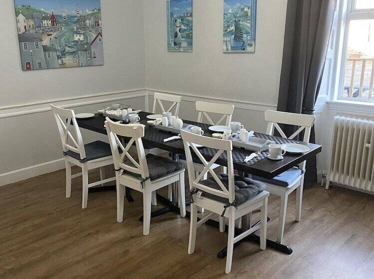 ペンション The Roxburgh Guest Accommodation