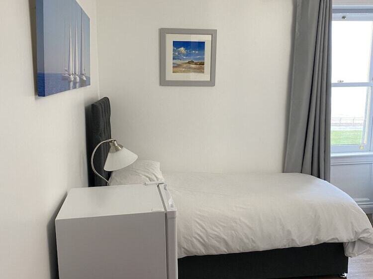 ペンション The Roxburgh Guest Accommodation