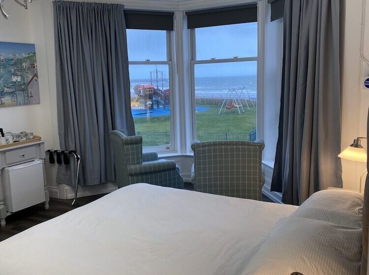 ペンション The Roxburgh Guest Accommodation