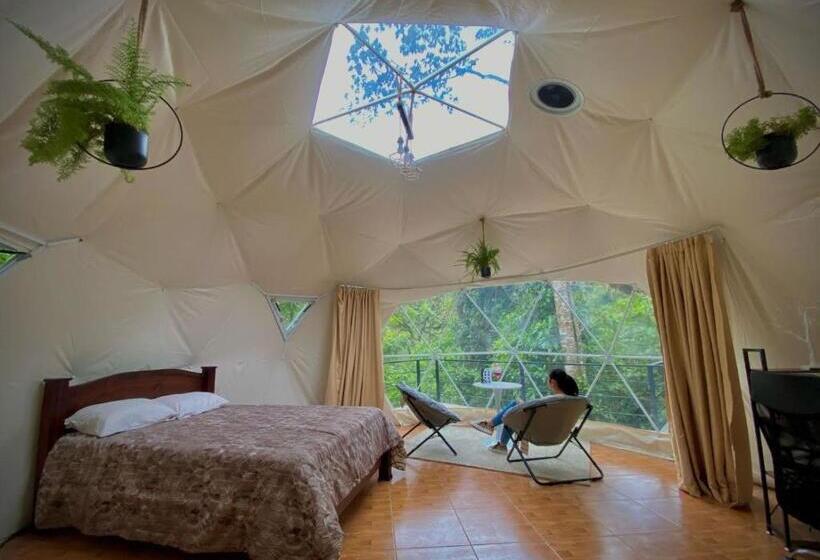 منتجع Rivel   Restaurant & Nature Retreat