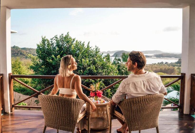 The Endless Summer Resort