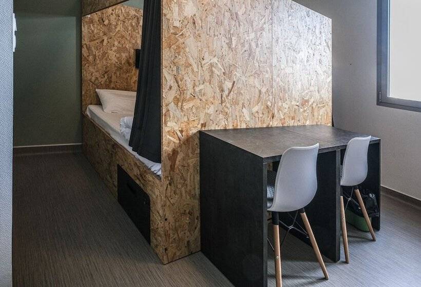 הוסטל Auberge De Jeunesse Hi Clermont Ferrand