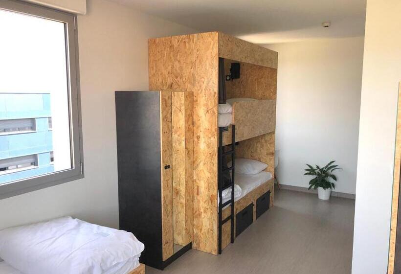 הוסטל Auberge De Jeunesse Hi Clermont Ferrand