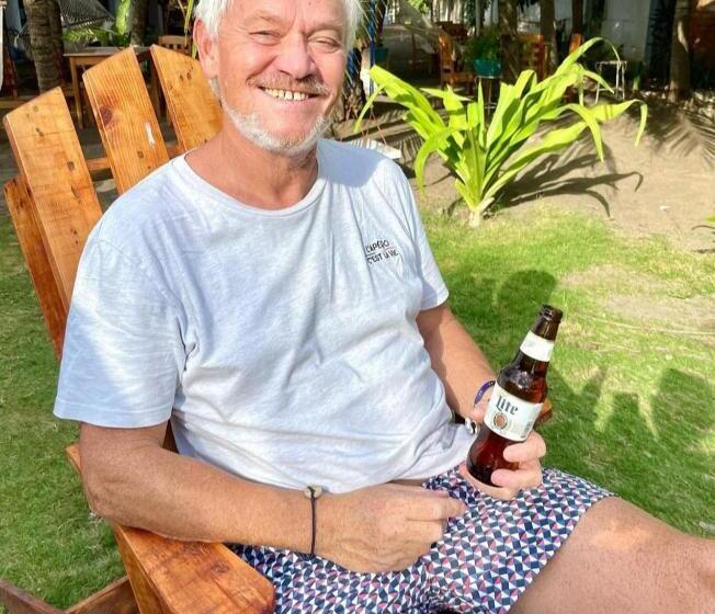 호스텔 Casita De Playa Bomalu