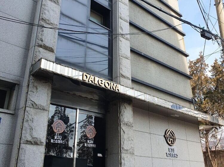 호스텔 Dalgona Guesthouse