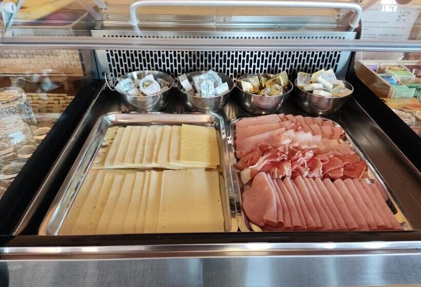 Austria Traveller Hotel Lenzing