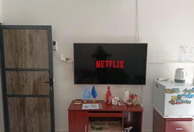 تختخواب و صبحانه Bnb La Luna Entire Apartment