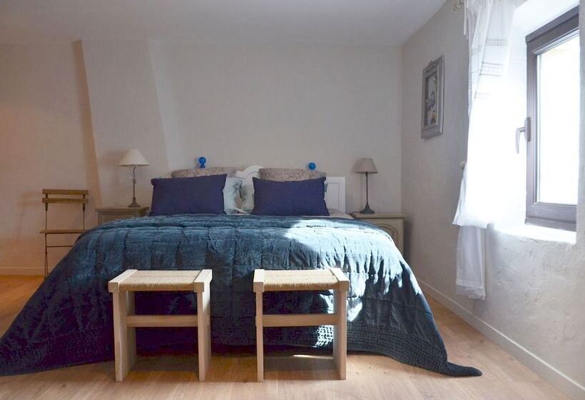 צימר La Bastide Des Lavandières