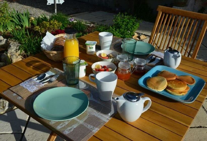 צימר La Bastide Des Lavandières