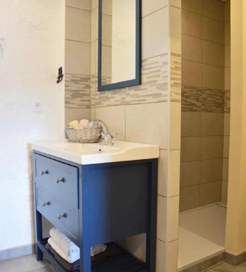 צימר La Bastide Des Lavandières