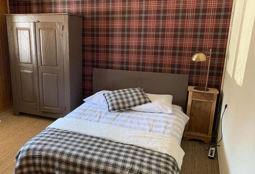 تختخواب و صبحانه Le Chalet De Plainpalais