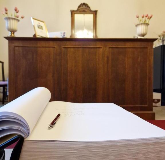 Bed and Breakfast Palais Kneissl