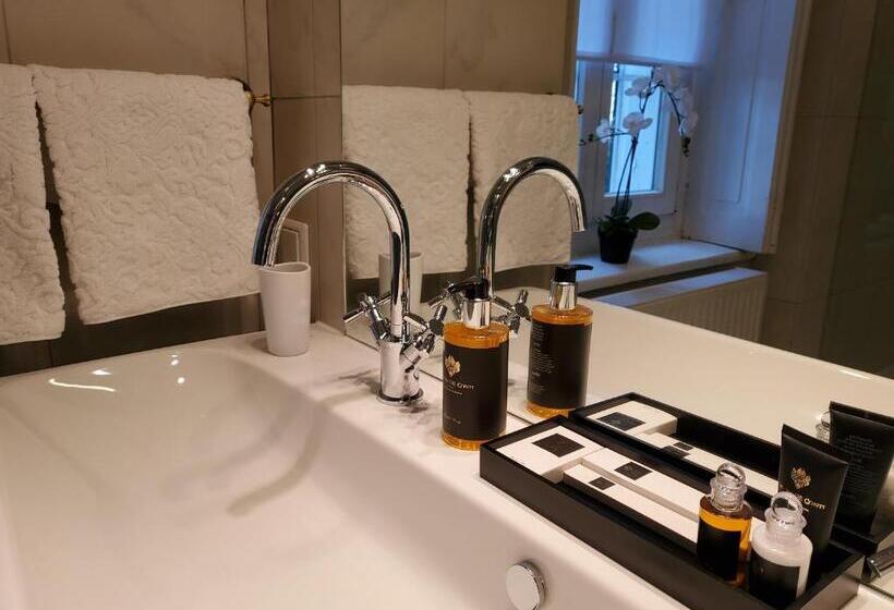 Bed and Breakfast Palais Kneissl