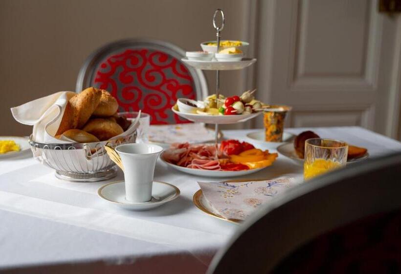 مبيت وإفطار Palais Kneissl