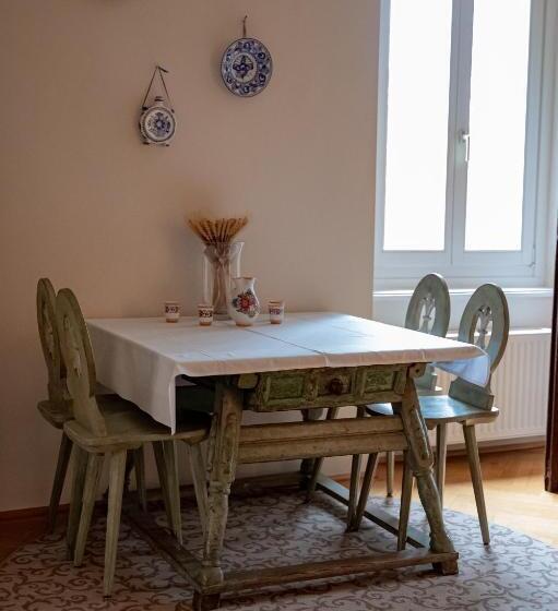 مبيت وإفطار Palais Kneissl