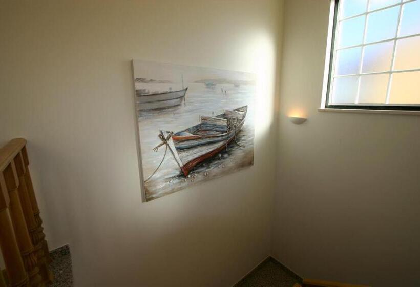 צימר Villa Vista Mar Piscina Suites