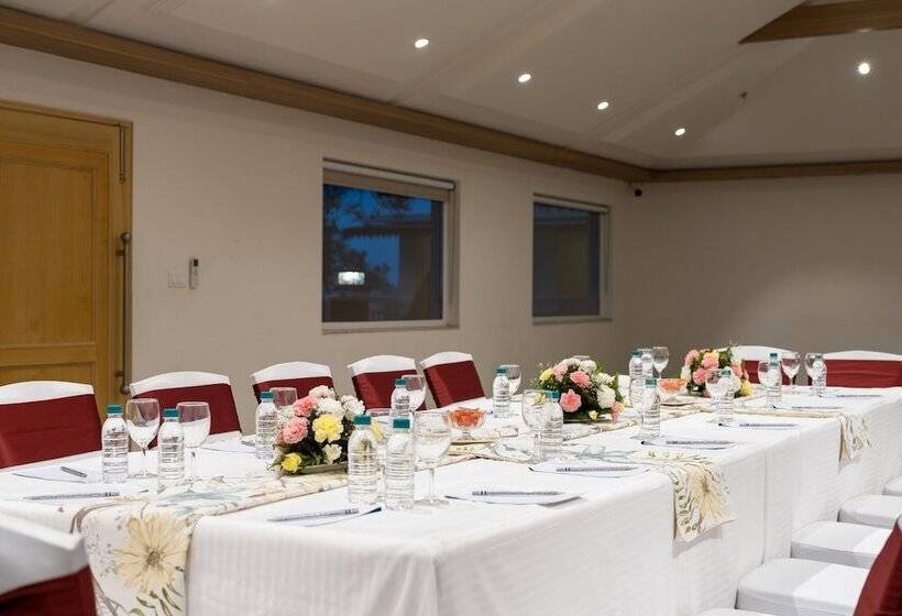 Cassia Resort, Kasauli