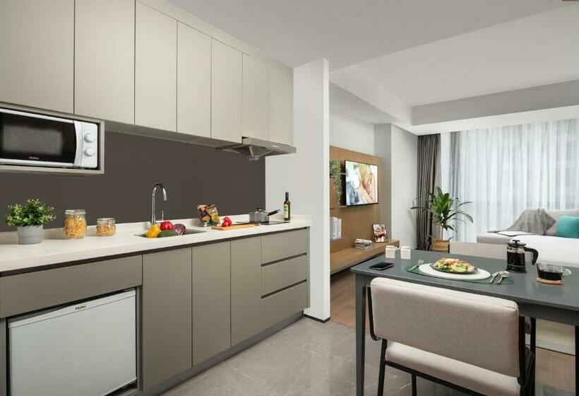 Citadines Wulin New Town Hangzhou