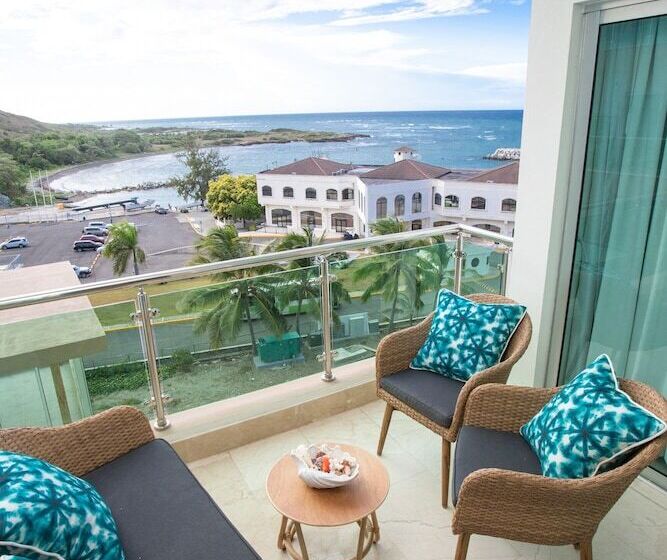 Cofresi Hills Residence