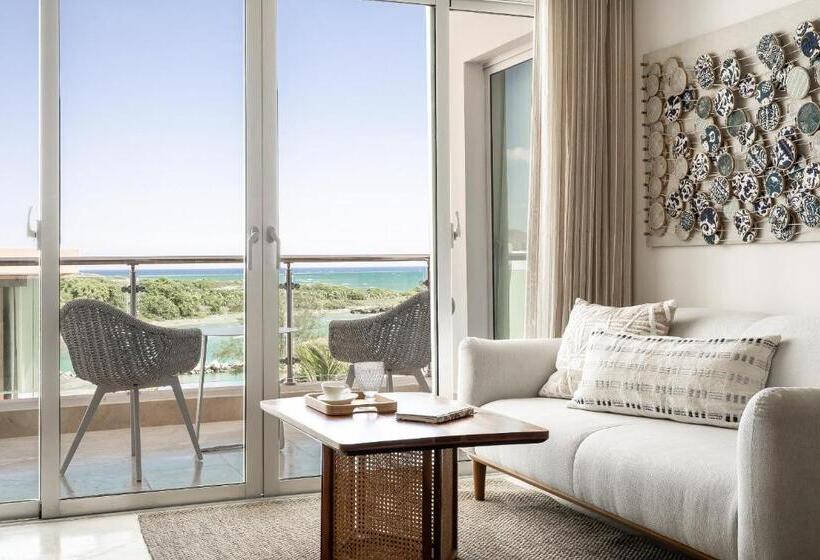 Cofresi Hills Residence