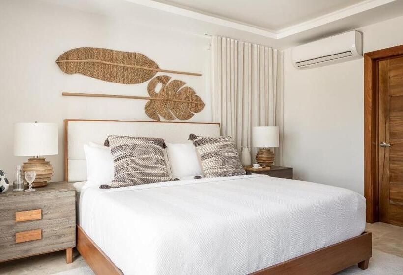 Cofresi Hills Residence