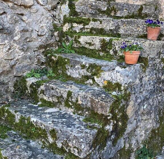 Domaine Le Petit Hameau