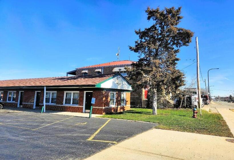 Hillside Manor Motel