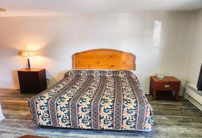 Hillside Manor Motel