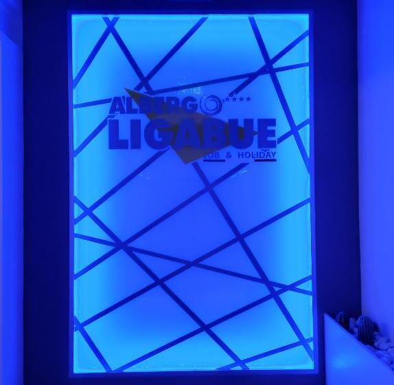 ホテル Albergo Ligabue