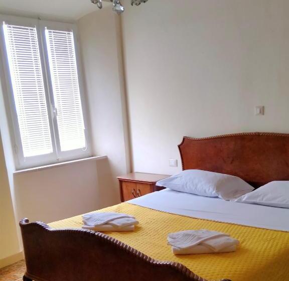 Отель Attico Sulla Bouganville