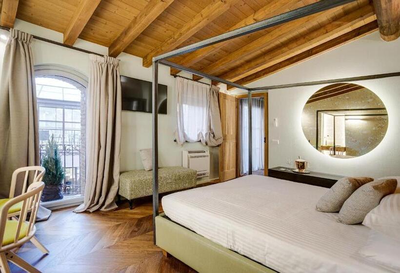 ホテル Borgo Impero