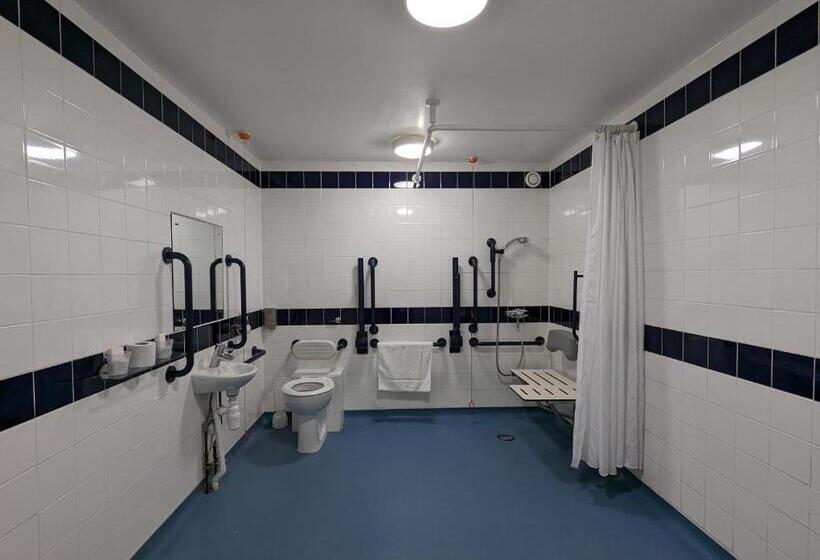 Отель Broadview