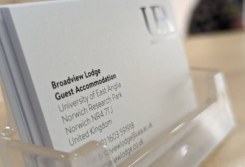 Отель Broadview